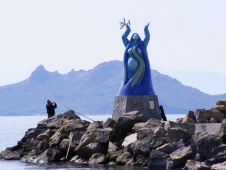 La statua della sirena di Turgutreis