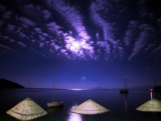 Kargi Bay di notte